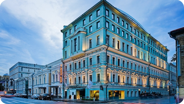 Hotel Golden Apple