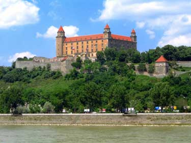 Donauharmonie: Passau - Wien - Budapest - Passau mit der MS Anesha