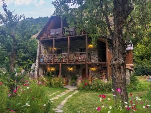 Albanien • Montenegro - In den verwunschenen Bergen des Balkan und den wilden Dinariden