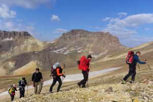 Armenien - Auf zu den Gipfeln im Land der Aprikosen Armenien - Auf zu den Gipfeln im Land der Aprikosen