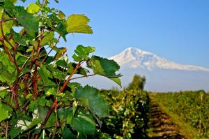 Armenien - Kulturschätze Armeniens zu Fuß entdecken Armenien - Kulturschätze Armeniens zu Fuß entdecken
