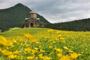 Georgien - Große Südkaukasus-Rundreise Sommer-Spezial Georgien - Große Südkaukasus-Rundreise Sommer-Spezial