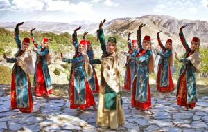 Georgien • Armenien • Iran - Große Seidenstraße Teil 1 Georgien • Armenien • Iran - Große Seidenstraße Teil 1