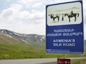 Georgien • Armenien • Iran • Turkmenistan • Usbekistan - Große Seidenstraße Teil 1 und 2