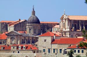 Kulturen und Landschaften des Balkans