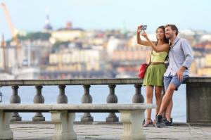 Spätsommerfreuden im Baltikum: Bremerhaven - Visby - Stockholm - Turku - Helsinki - St. Petersburg - Tallinn - Riga - Klaipeda - Eckernförde - Bremerhaven mit der MS Amera Spätsommerfreuden im Baltikum: Bremerhaven - Visby - Stockholm - Turku - Helsinki - St. Petersburg - Tallinn - Riga - Klaipeda - Eckernförde - Bremerhaven mit der MS Amera